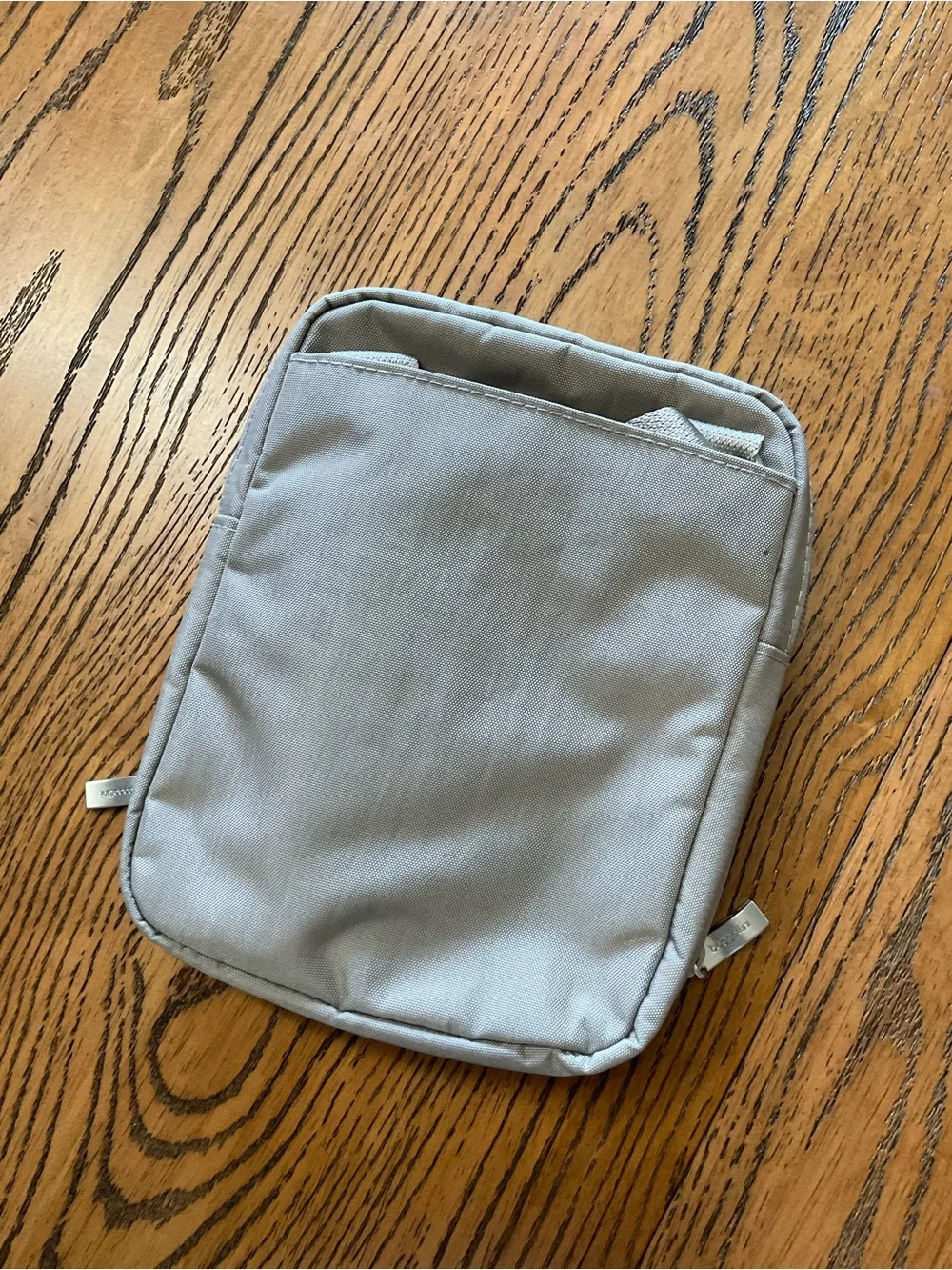 Baggallini compact crossbody